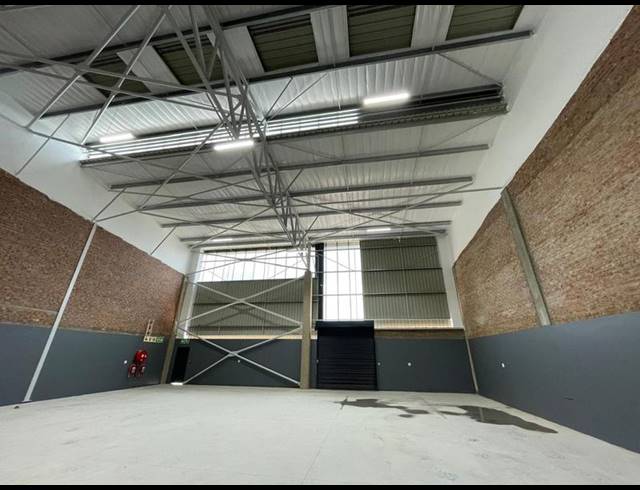 INDUSTRIAL PROPERTY TO RENT IN SAMRAND BUSINESS PARK